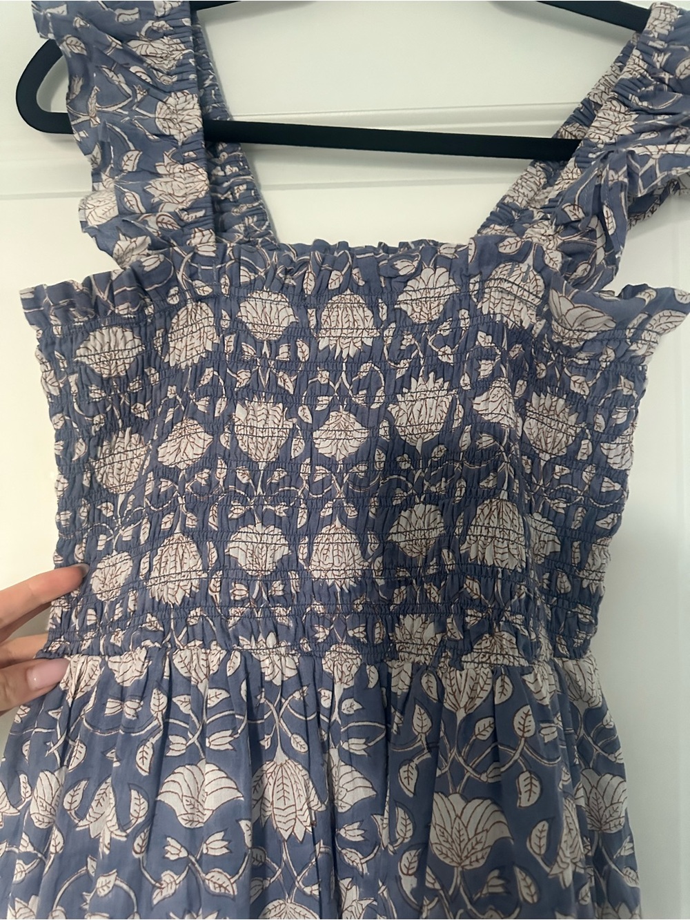 Marea by Liz Joy Sasco Dress - Picture 6 of 8